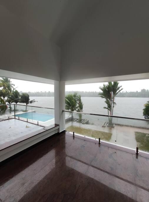 Riveria Portico Villa North Paravur Luaran gambar