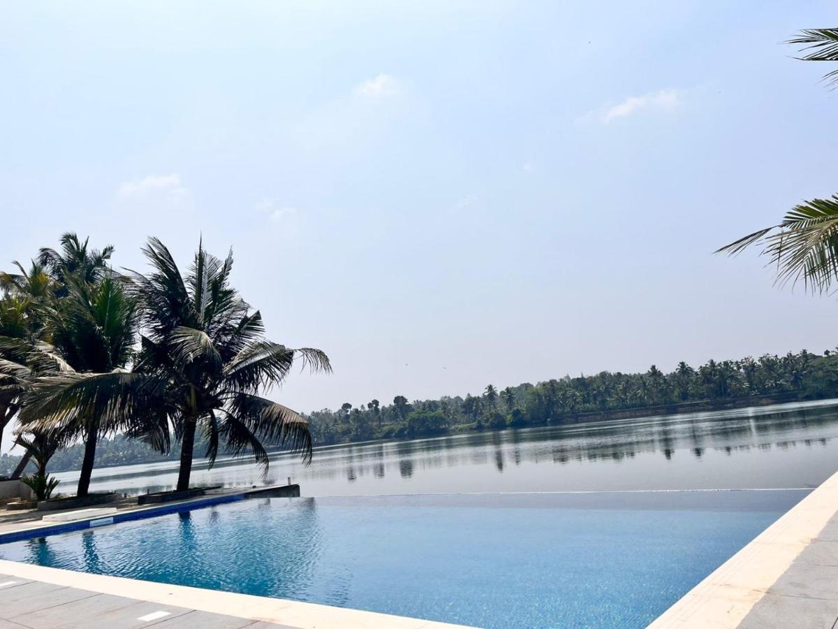 Riveria Portico Villa North Paravur Luaran gambar